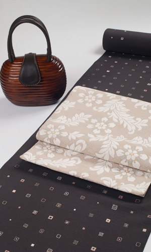 タッサーシルク小紋